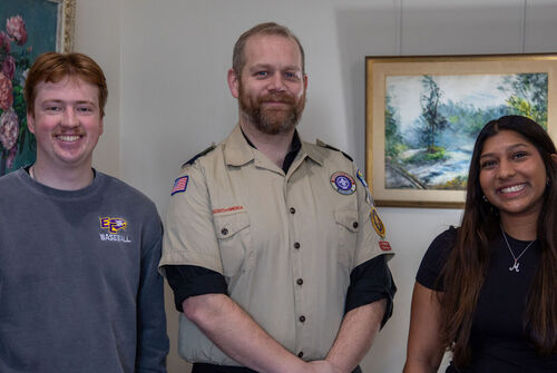 two-student-leaders-become-first-recipients-of-elmira-college-scout-award