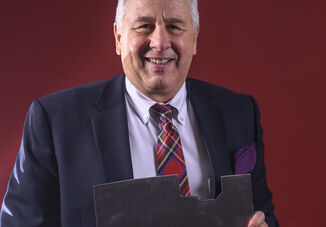 President Lindsay Receives Chemung Chamber Award