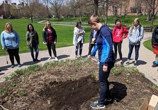 Field Biology Class Partners with County, TREE Foundation to Explore Green Equity