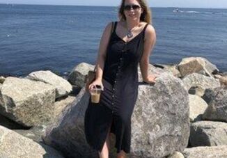 Elizabeth Lynne Hanson '21 Awarded The Board of Trustees Prize