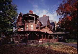 'Trouble Begins' Lecture Features Twain's Hartford Home