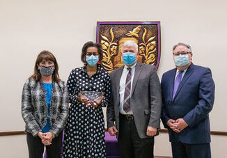 Elmira College President's Council Presents Annual Awards