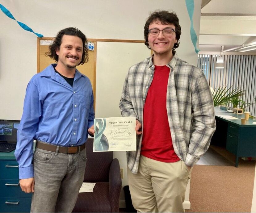 Elmira College Environmental Club Receives Volunteer Award