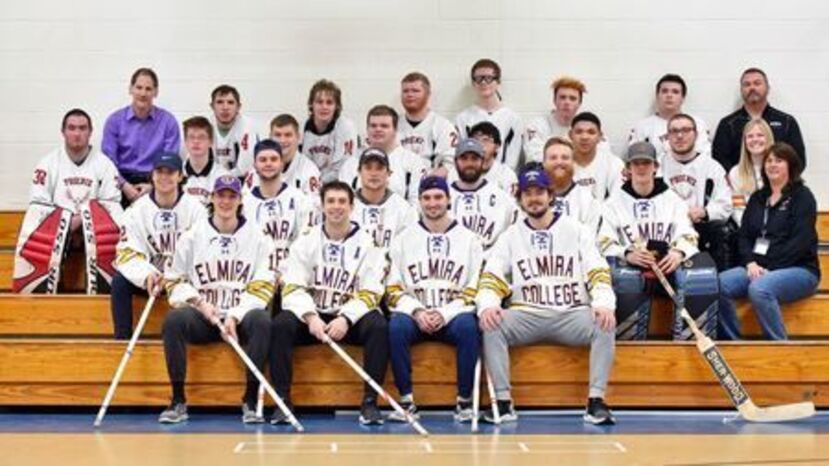 Men's Ice Hockey Competes in Annual Phoenix Academy Game