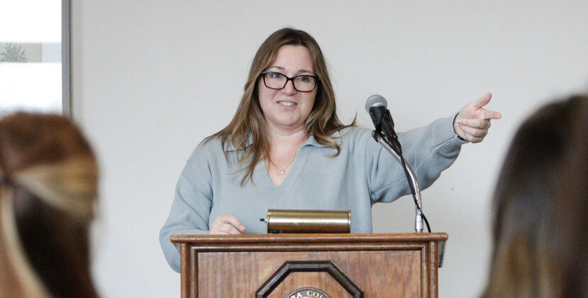 Elmira College Inducts Eight Students Into Tri-Alpha National Honor Society Chapter