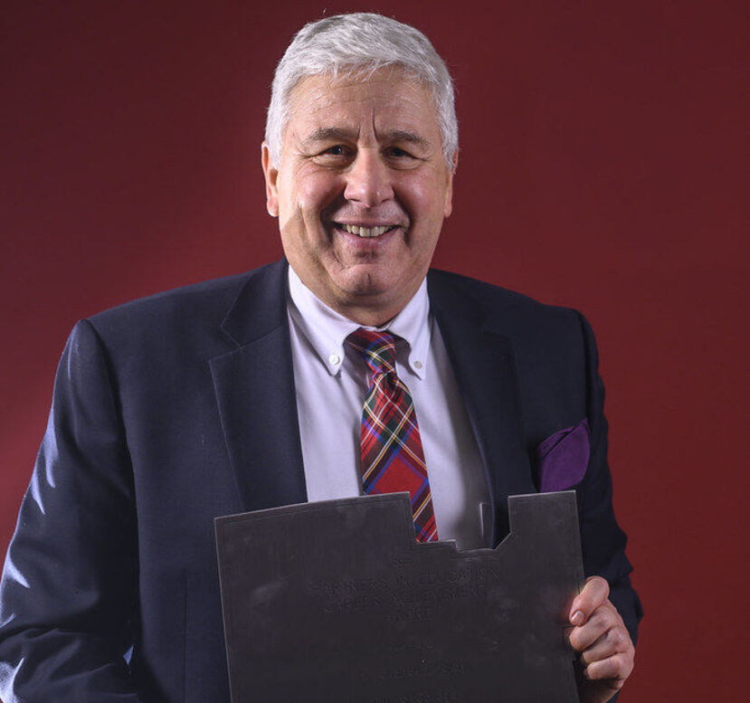 President Lindsay Receives Chemung Chamber Award