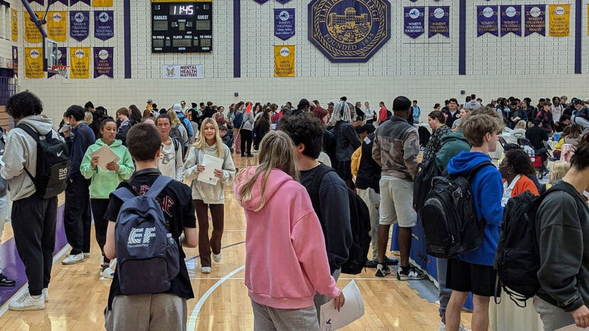 Elmira College Engagement Fair Connects Students With Area Non-Profits 
