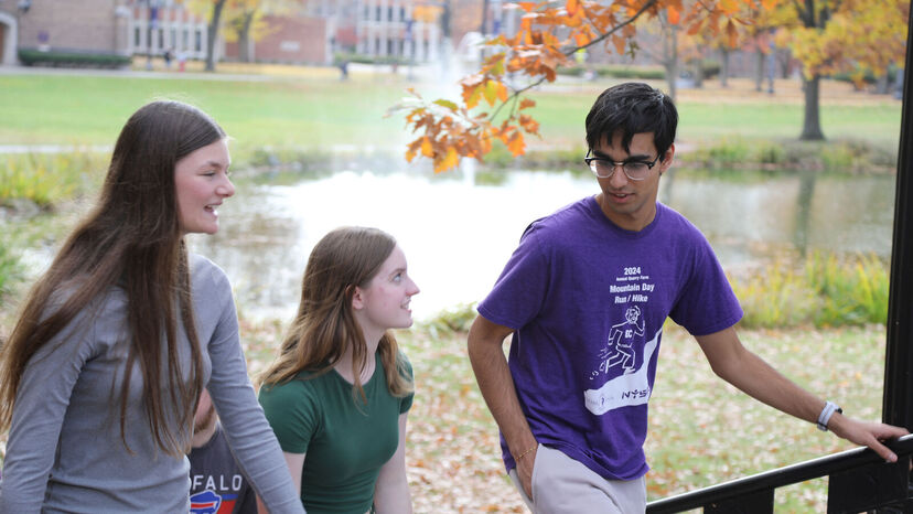 Don't Miss Free Money! Apply By Dec. 31 For Elmira College Scholars Program