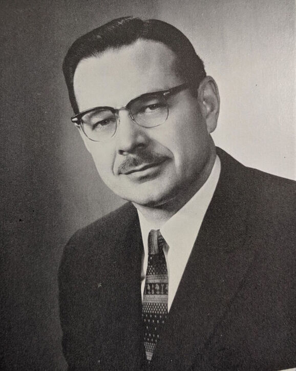 Dr.murraycropped2
